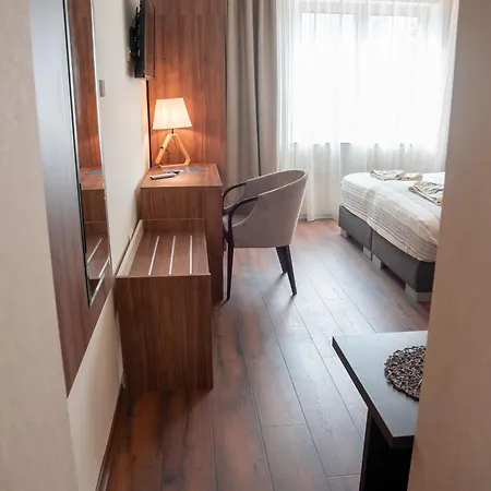 Apartment La