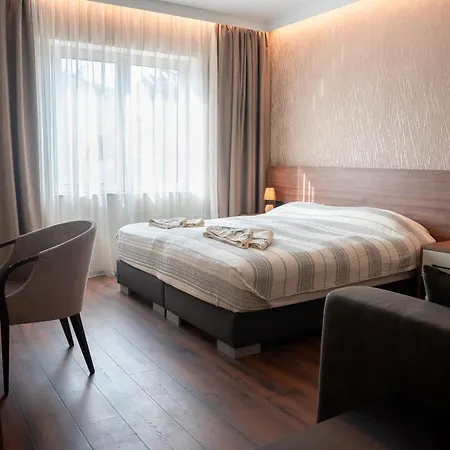 Apartment La