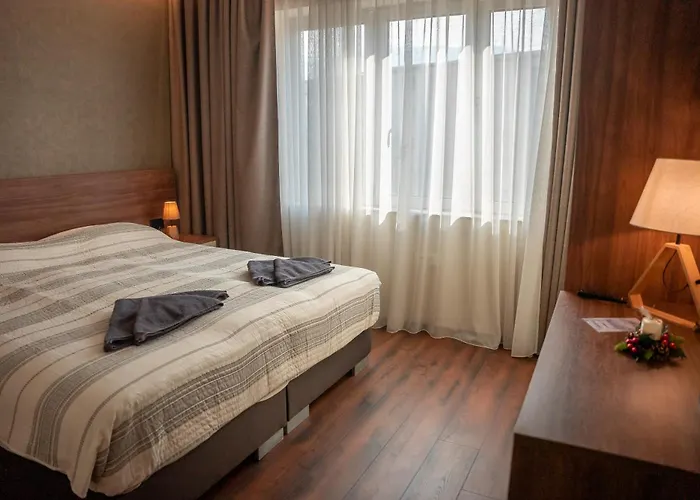 Апартаменти La *